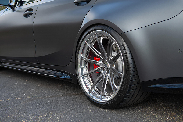 Фото дисков HRE S104SC Сатиновый тонированный лак на BMW 3/M3 (G2x/G80)