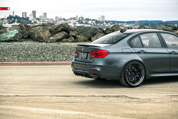 Фото дисков Anrky RS1 Черный сатин на BMW 3/M3 (F3x/F80)