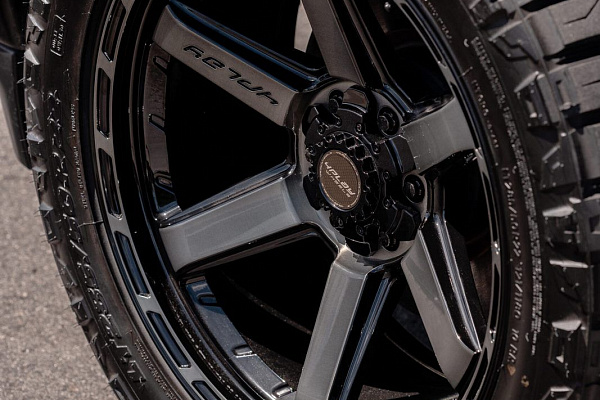 Фото дисков 4PLAY 4P63 Черный глянец на Ram 1500 V