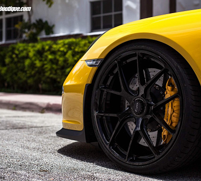 Фото дисков HRE P101 на Porsche 911 VII