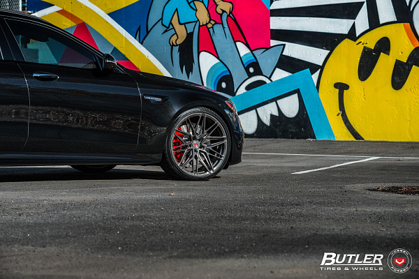 Фото дисков Vossen EVO-5R Глянцевый графит на Mercedes-Benz E-Class (W213, S213, C238)