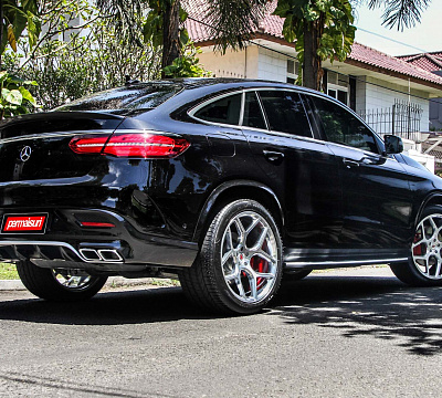 Фото дисков Vossen CG-205 на Mercedes-Benz GLE I