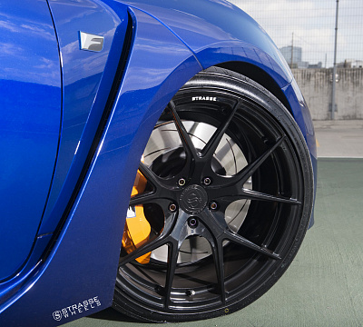 Фото дисков Strasse Wheels SM5R Deep Concave Monoblock на Lexus RC