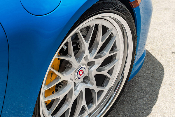 Фото дисков HRE 520 Глянцевый лак на Porsche 911 VIII