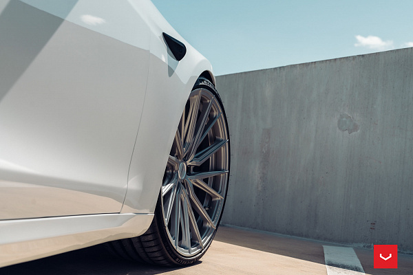 Фото дисков Vossen HF-4T Серебро на Tesla Model S