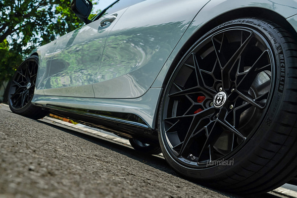 Фото дисков HRE FF10 Черный сатин на BMW 3/M3 (G2x/G80)