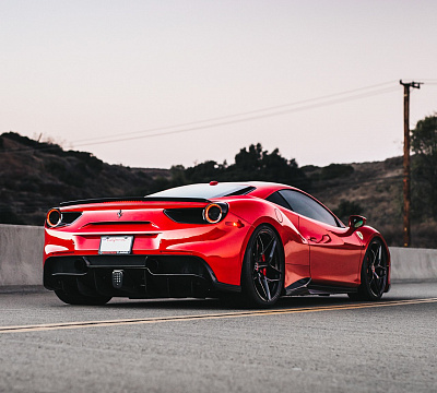 Фото дисков Brixton Forged PF5 на Ferrari 488