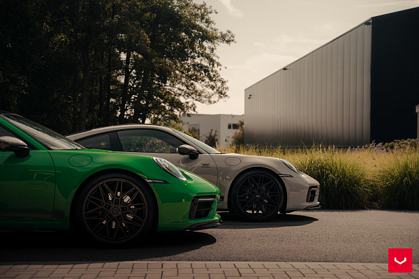 Фото дисков Vossen HF-7 Черный сатин на Porsche 911 VIII