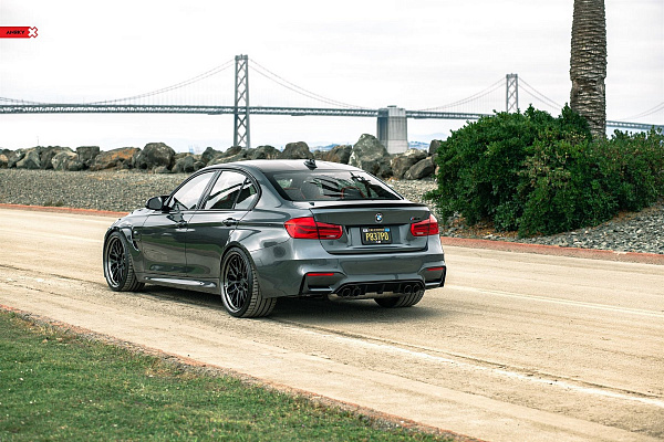 Фото дисков Anrky RS1 Черный сатин на BMW 3/M3 (F3x/F80)