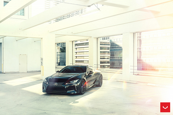 Фото дисков Vossen HF-4T Глянцевый графит на Lexus LC 500