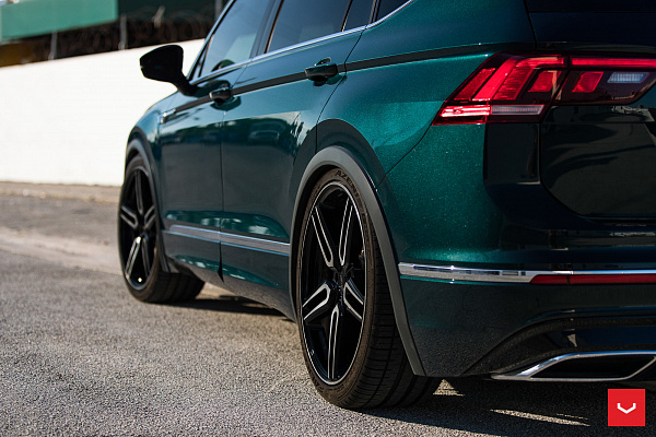 Фото дисков Vossen HF-1 Алмазная проточка на Volkswagen Tiguan II