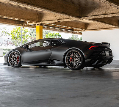 Фото дисков Anrky S1-X1 на Lamborghini Huracan