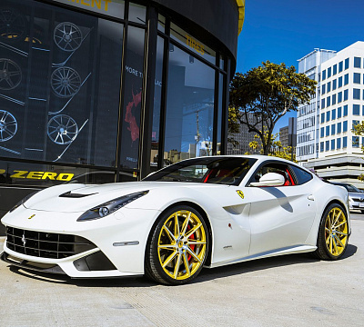 Фото дисков CEC C26 на Ferrari F12