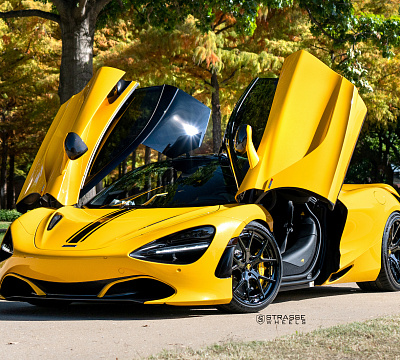 Фото дисков Strasse Wheels SM5R Deep Concave FS на McLaren 720S