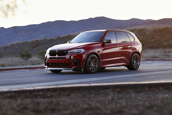 Фото дисков HRE P104 Глянцевый тонированный лак на BMW X5/X5 M (F15/F85)