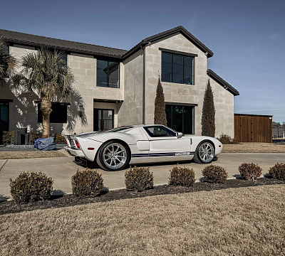 Фото дисков HRE S104SC на Ford GT I