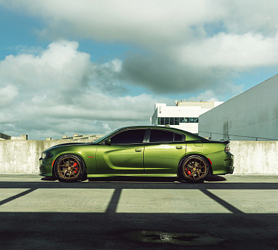 Фото дисков Vossen HF-5 на Dodge Charger VII