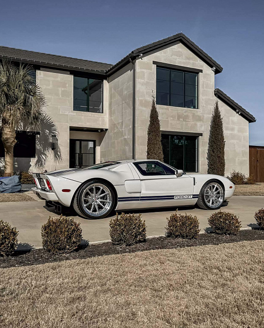 Фото дисков S104SC Глянцевый лак на Ford GT I