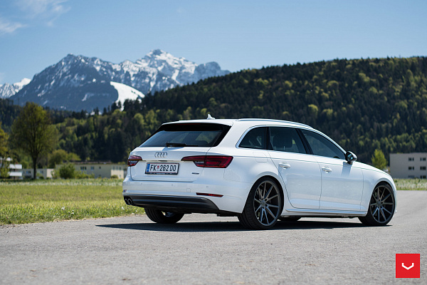 Фото дисков Vossen VFS-1 Сатиновый графит на Audi A/S/RS 4 (B9)