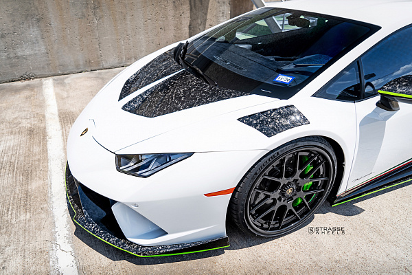 Фото дисков Strasse Wheels SM7 Deep Concave FS Другой цвет на Lamborghini Huracan