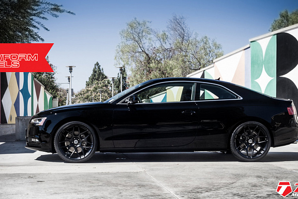 Фото дисков HRE FF01 Черный сатин на Audi A/S/RS 5 (8T)