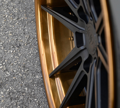 Фото дисков Strasse Wheels SV1 Deep Concave FS на Bentley Continental GT I
