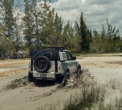 Фото дисков Vossen HF-5 на Land Rover Defender II