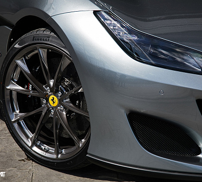 Фото дисков HRE P204 на Ferrari Portofino