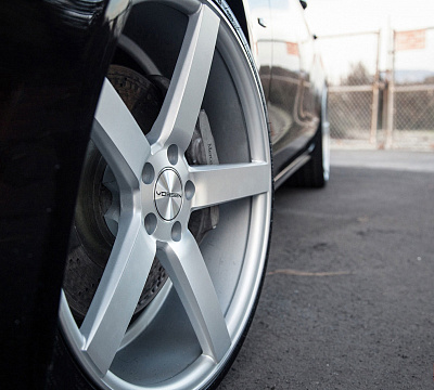 Фото дисков Vossen CV3 на Mercedes-Benz CLS (C218)