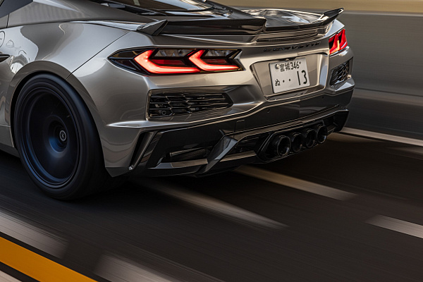 Фото дисков Brixton Forged RS01 Синий сатин на Chevrolet Corvette C8