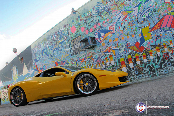 Фото дисков HRE S104 Сатиновый графит на Ferrari 458