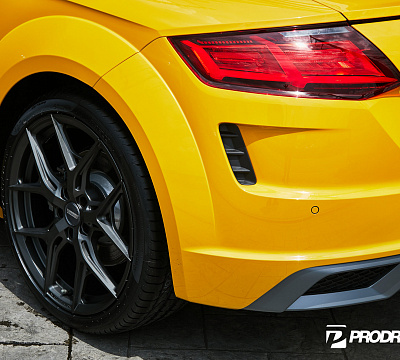 Фото дисков Vossen HF-5 на Audi TT (8S)