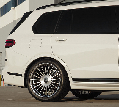 Фото дисков Vossen HF-8 на BMW X7 (G07)
