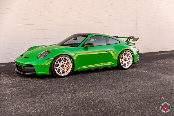Фото дисков Vossen S21-07 Белый глянец на Porsche 911 VIII
