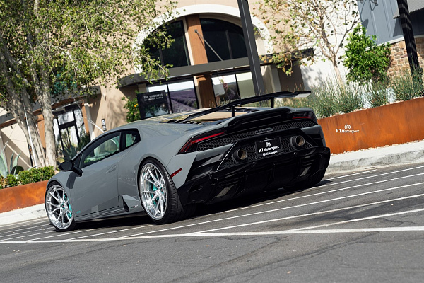 Фото дисков Anrky AN32 Полированный лак на Lamborghini Huracan