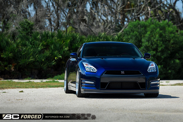 Фото дисков BC Forged LE81 // MLE81 Глянцевый лак на Nissan GT-R