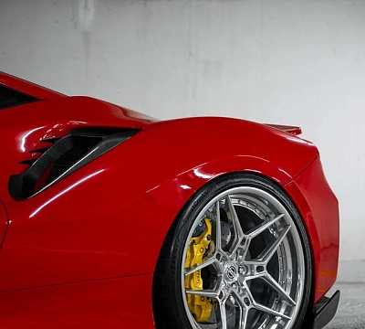 Фото дисков ST Wheels ST20.2 на Ferrari 488