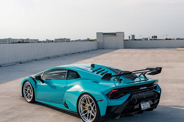 Фото дисков Anrky AN36 Полированный лак на Lamborghini Huracan