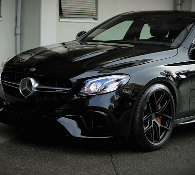 Фото дисков HRE R101 Lightweight на Mercedes-Benz E-Class (W213, S213, C238)