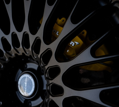 Фото дисков Brixton Forged TR20 на McLaren 720S