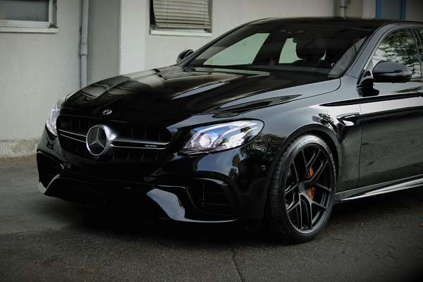 Фото дисков HRE R101 Lightweight Черный сатин на Mercedes-Benz E-Class (W213, S213, C238)