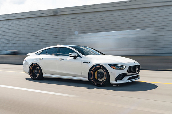 Фото дисков Strasse Wheels SV10M Deep Concave FS Черный сатин на Mercedes-Benz AMG GT I