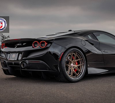 Фото дисков HRE S101SC на Ferrari F8