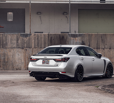 Фото дисков Vossen HF-2 на Lexus GS IV
