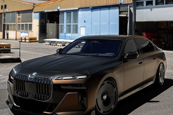 Фото дисков ST Wheels ST7 Черный глянец на BMW 7 (G70)
