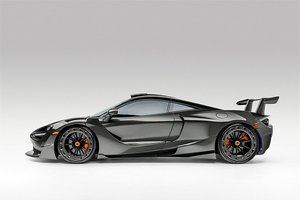 Фото дисков Brixton Forged R11-R Aerotech Черный сатин на McLaren 720S