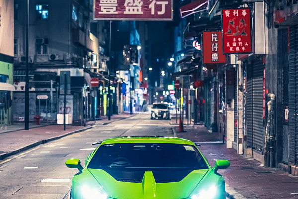 Фото дисков Brixton Forged PF7 Aerotech Глянцевый графит на Lamborghini Huracan