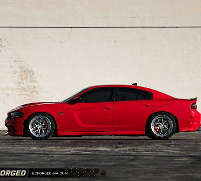 Фото дисков BC Forged LE52 // MLE52 на Dodge Charger VII