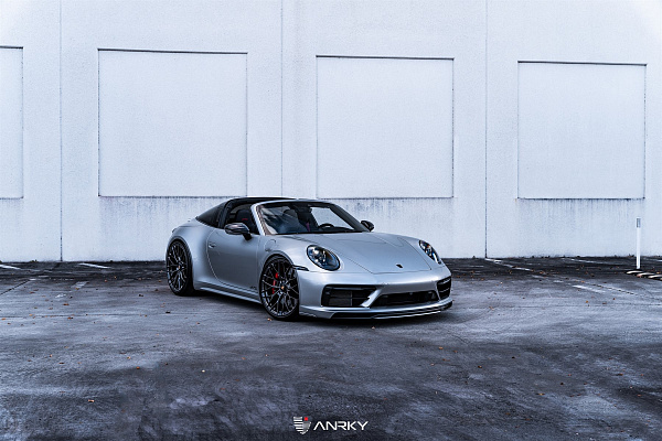 Фото дисков Anrky AN10 Глянцевый лак на Porsche 911 VIII