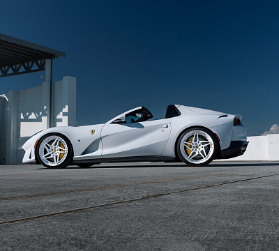 Фото дисков Anrky S3-X3 на Ferrari 812